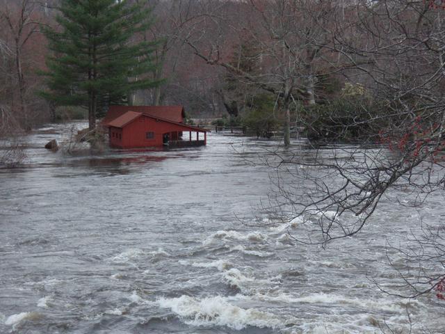 Meeting House Bridge looking towards Hiscox Drive. 4/1/10